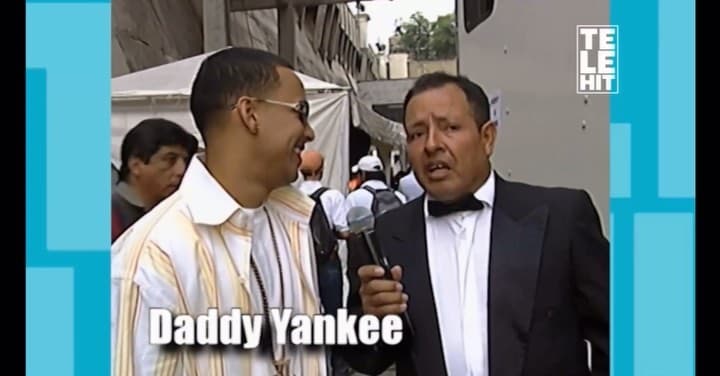 Pérez compartió este año un video de cuando realizó entrevistas para Telehit y le tocó hablar con el mismísimo Daddy Yankee.