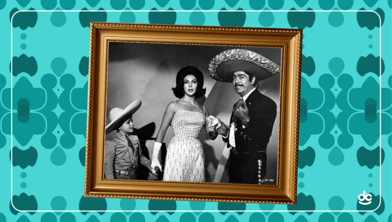 Lorena Velázquez alcanzó a participar en las comedias rancheras, como "Un Gallo con espolones" (1964) con Luis Aguilar.
