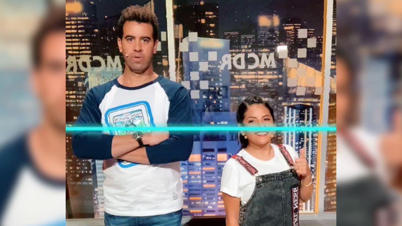 Isaac Salame utiliza un filtro de TikTok para volverse del tamaño de Ari Albarrán