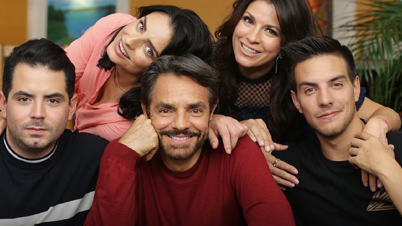 5 razones para seguir a la familia Derbez en redes sociales