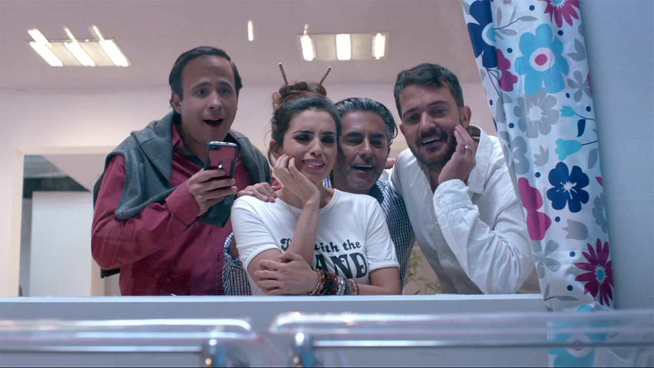 Mula de tres: Por pura amistad |Capítulo 12