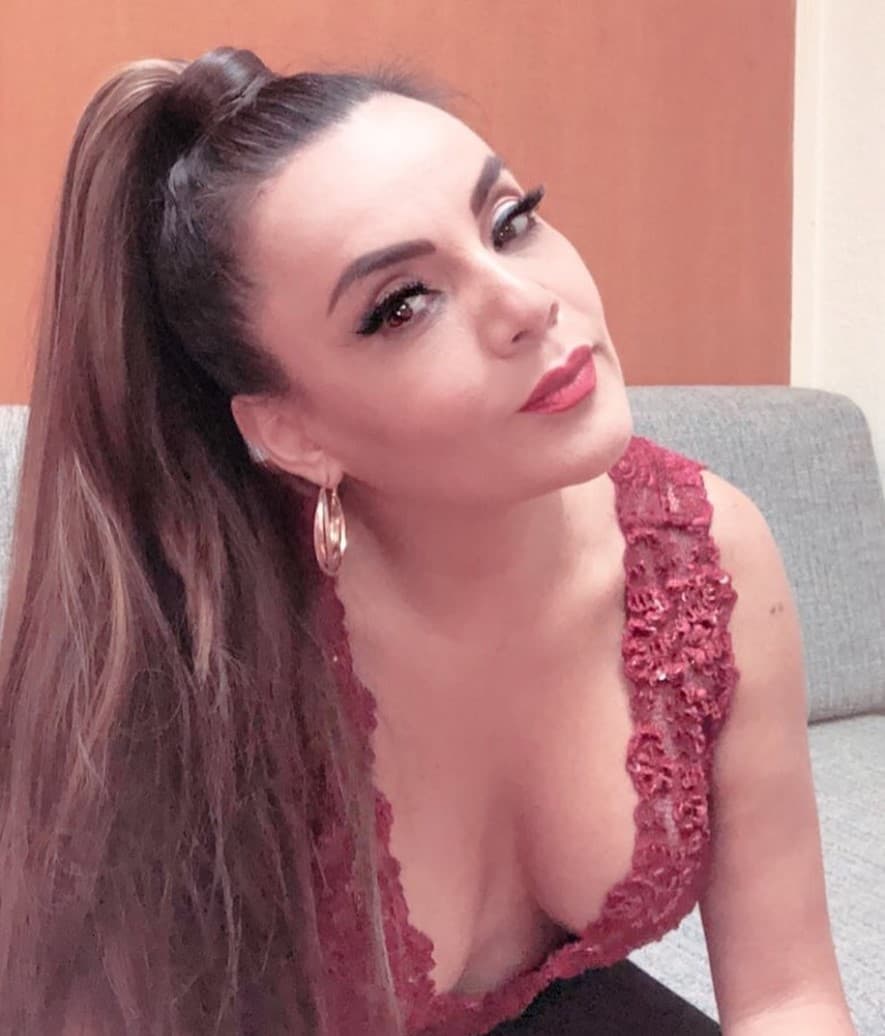 lorena-de-la-garza-sexy2