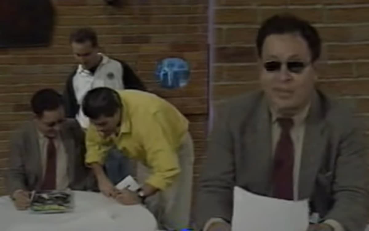 Entre sus primeros créditos más sobresalientes, está su participación en 'El Calabozo', conducido por Esteban Arce y Jorge 'el Burro' Van Rankin (a quien años después entrevistaría en las grabaciones de '40 y 20').