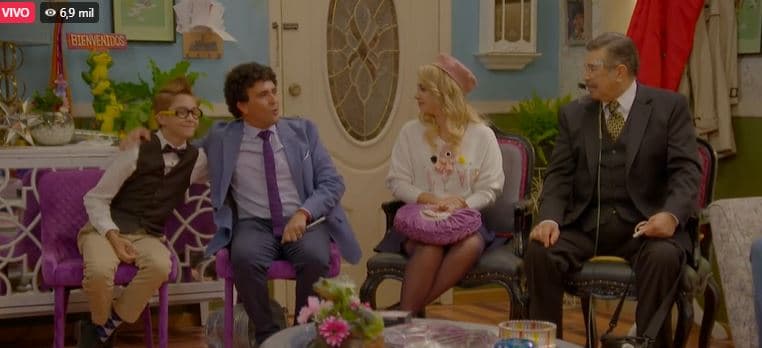 La conferencia de Una Familia de 10
