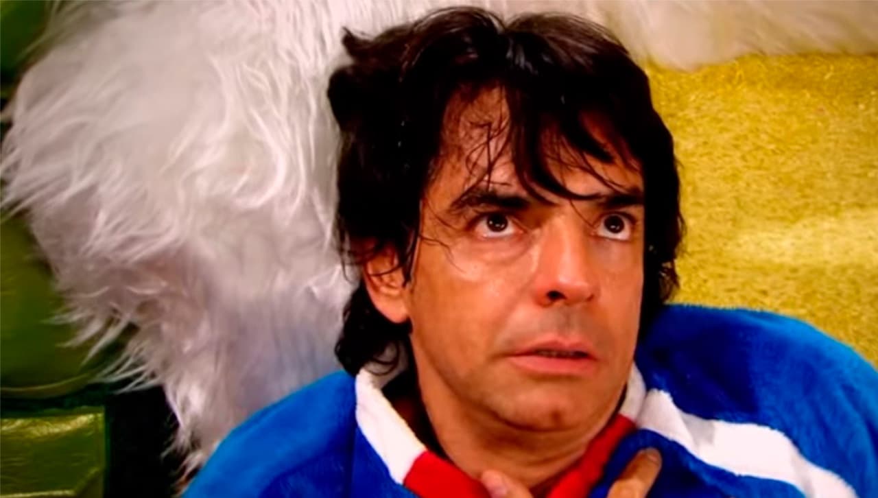 Hay una anécdota donde a Eugenio Derbez lo hipnotizaron, pero no hay prueba de aquel programa.