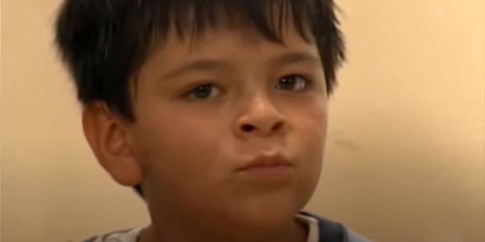 Dylan Obed Arellano interpretó al amigo de Benito en un capítulo de la primera temporada de Vecinos, era famoso por su paso por RBD, donde dio vida a Marcelino.