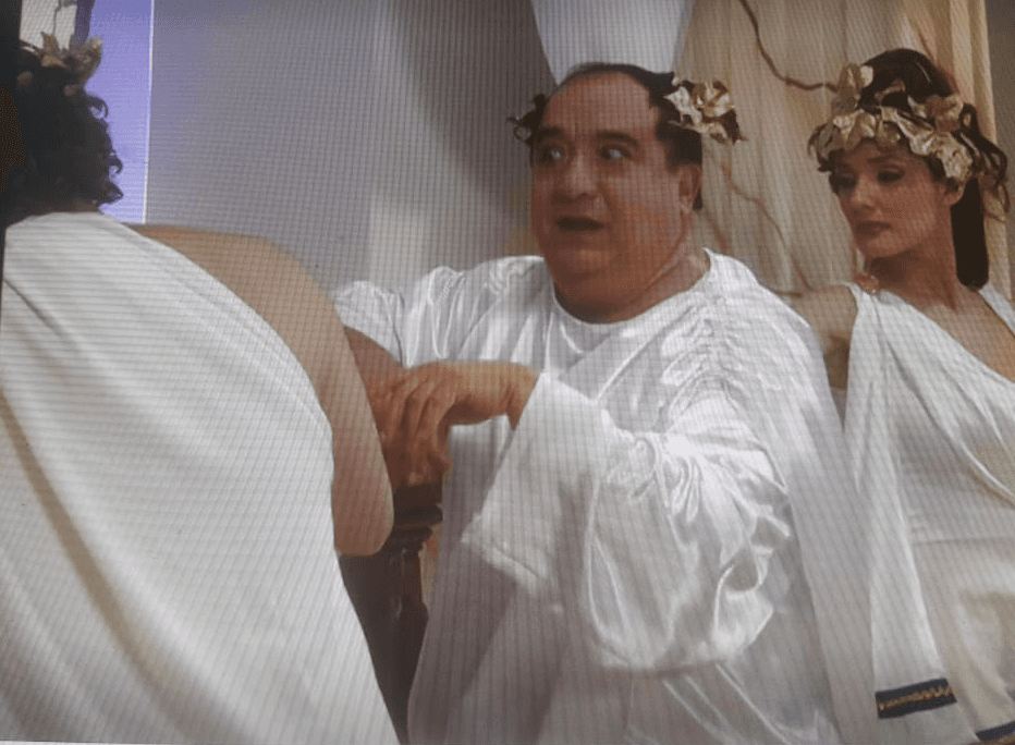 Ptolomeo Nene, se trata de una parodia del filósofo y científico Ptolomeo de la antigua Grecia. Siempre que se refiere a alguien le dice "enene".