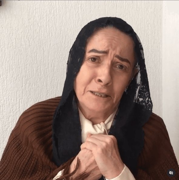 Nora Velázquez celebrando su cumpleaños número 65.