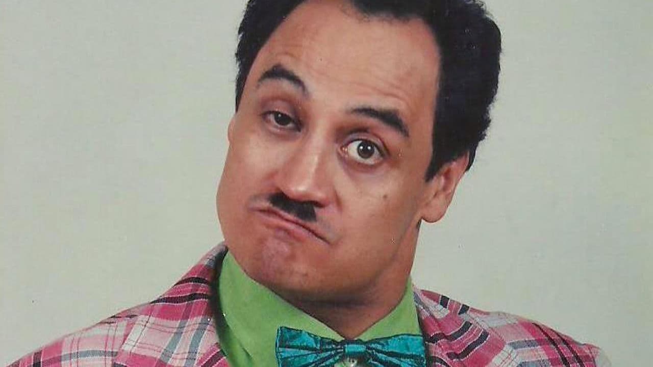 David Villalpando interpretó al Director Patiño, el "profe Virolo"