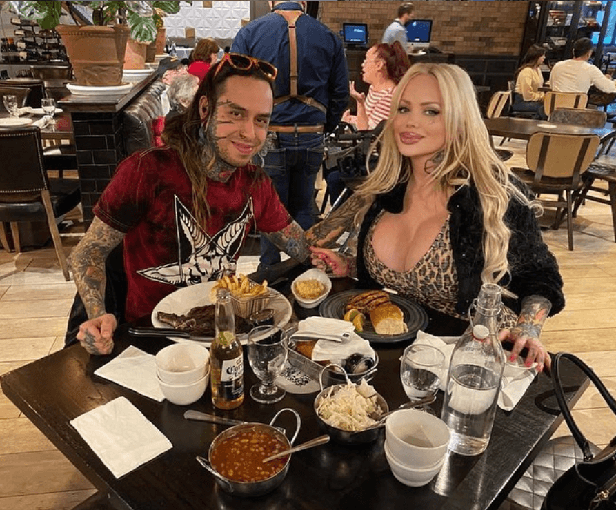 sabrina sabrok y su esposo