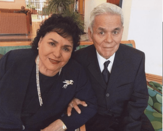 Carmen Salinas y su hermano Sergio.