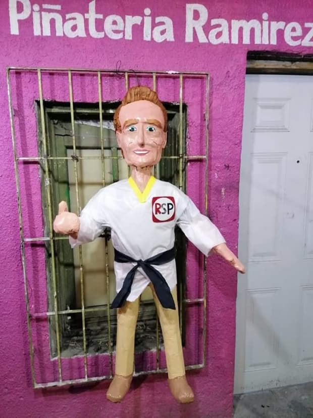 ¿Carlos Trejo ya apartó una?