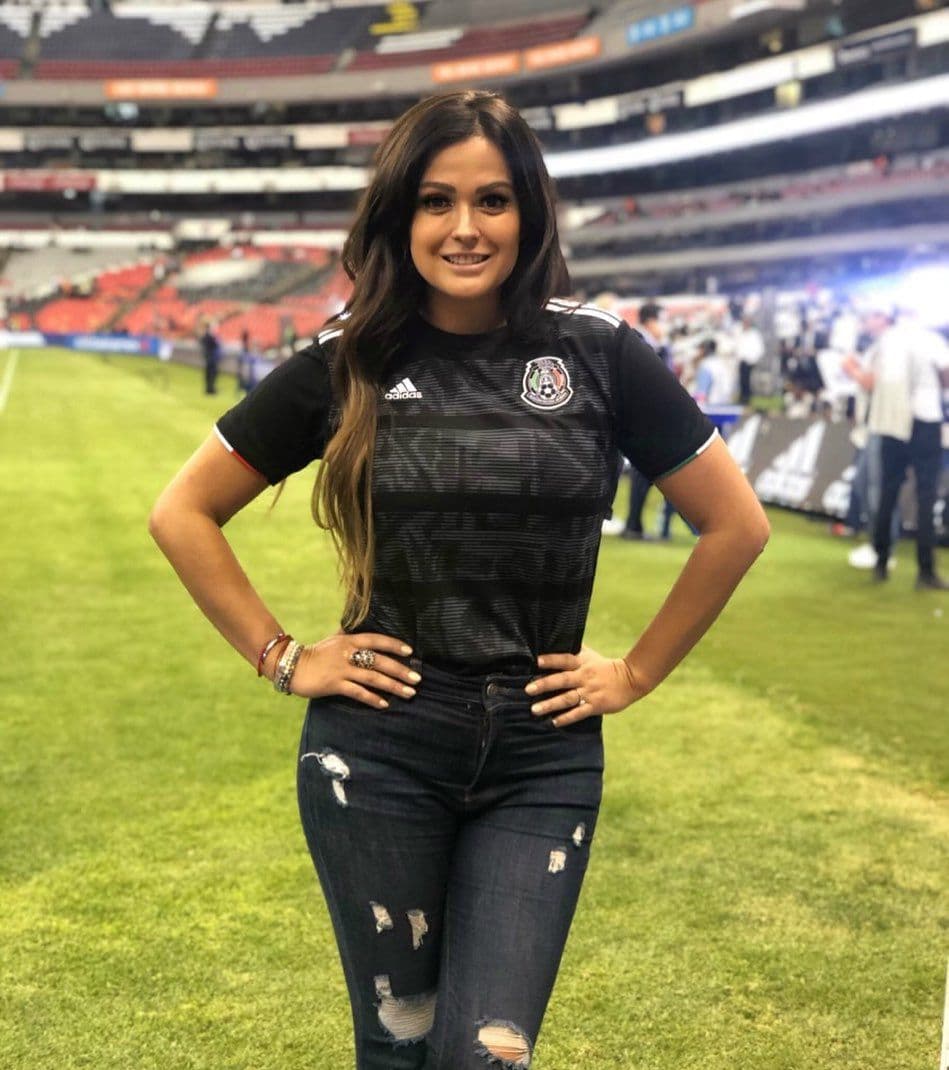 Mariana Echeverría, una de las más divertidas de la familia disfuncional de Me Caigo de risa, cumple 37 años en 2021.