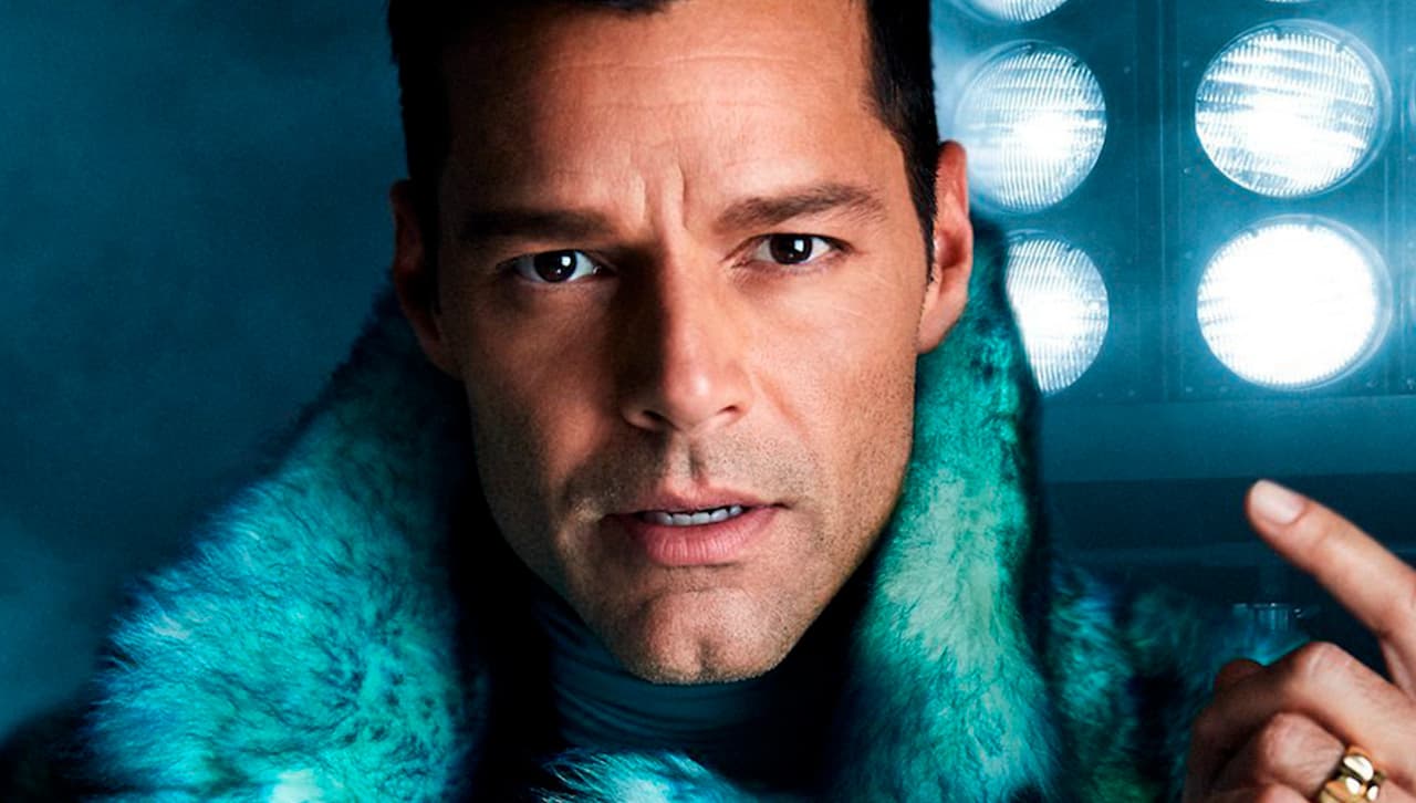 ricky martin ludovico peluche