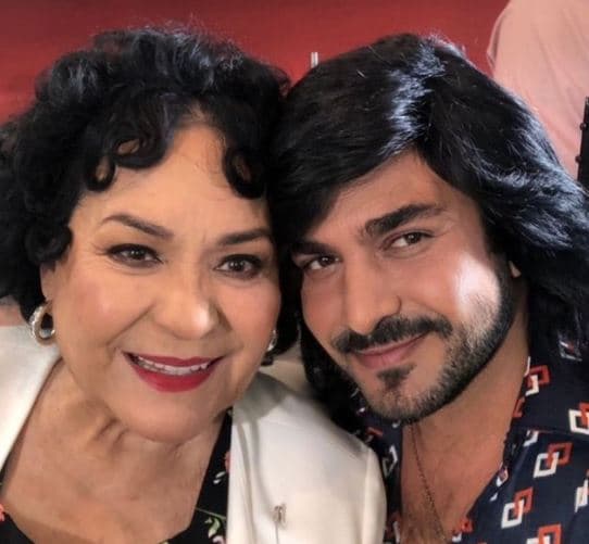 Albertano manda cariñoso mensaje a Carmen Salinas, como de hijo a madre