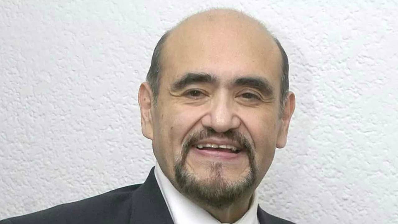 Édgar Vivar escribió sus memorias.
