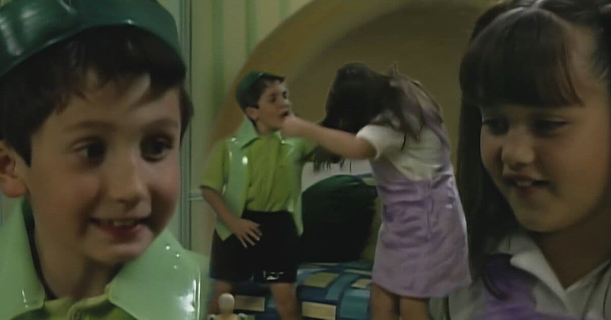 Ludoviquito juega 'al papá y a la mamá' con su novia como Federica y Ludovico