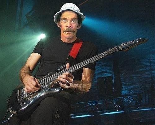 Don Ramón ha protagonizado varios memes muy rockeros