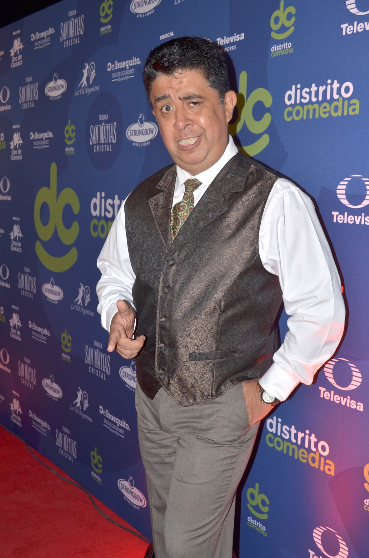 Carlos Eduardo Rico se va contra el Stand Up Comedy