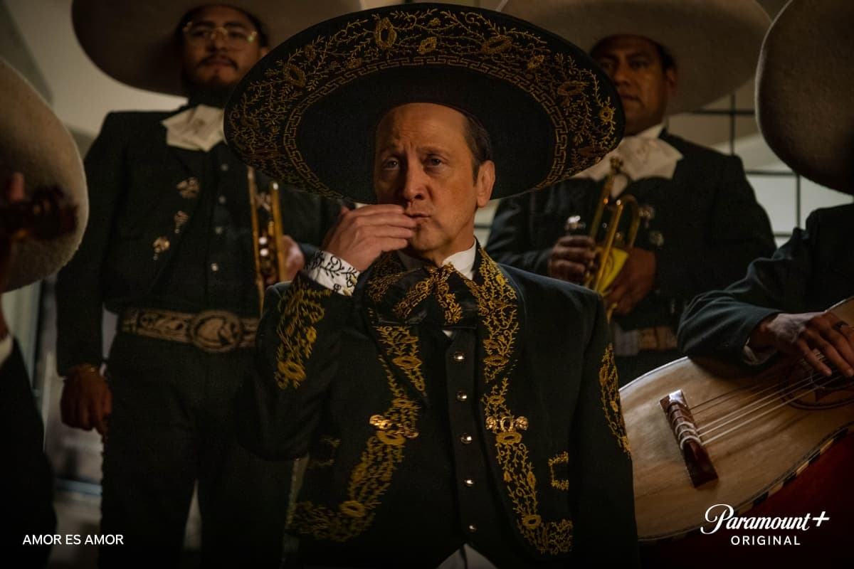 El comediante filmó esta película en México y es hablada en español.
