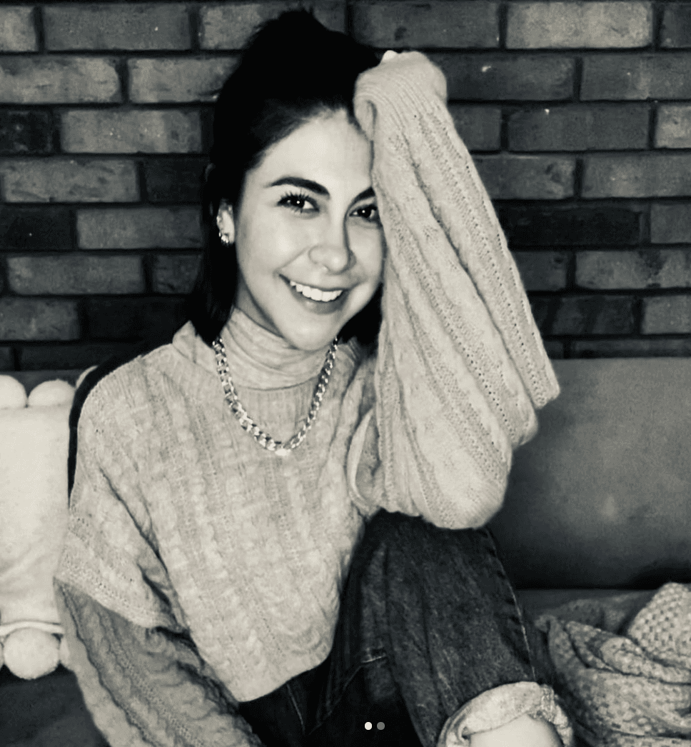 Ely Vélez "Emilia"