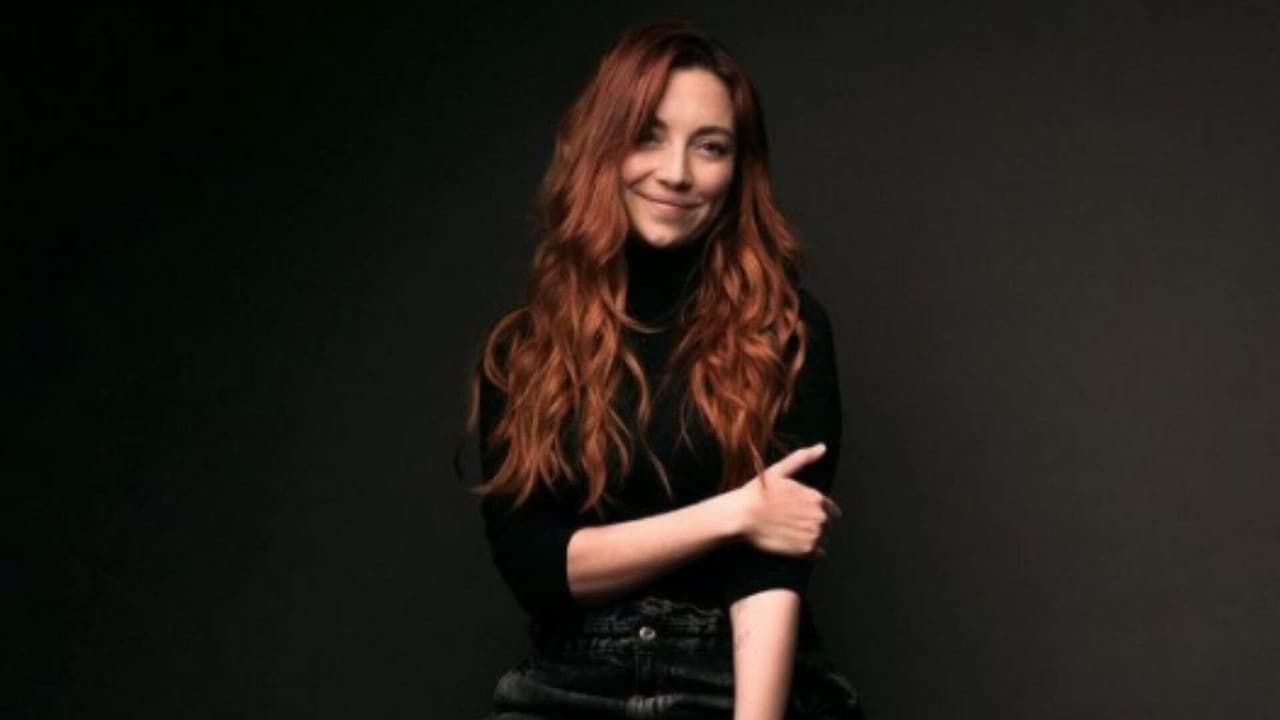 Regina Blandón y su talento para contar chistes malos