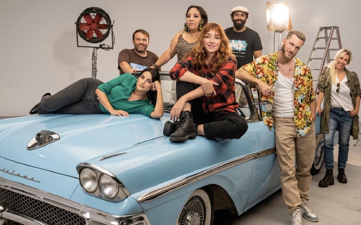 Aislinn Derbez y Regina Blandón vuelven a trabajar juntas años después de ‘La Familia P. Luche’