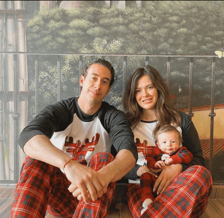 Mariana Echeverría y su familia