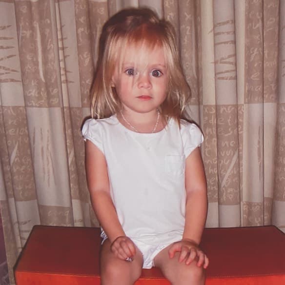 Así se veía la pequeña Loreto antes de ser actriz, cuando era sólo una bebita estadounidense de ascendencia mexicana que nació el 9 de junio de 2004.