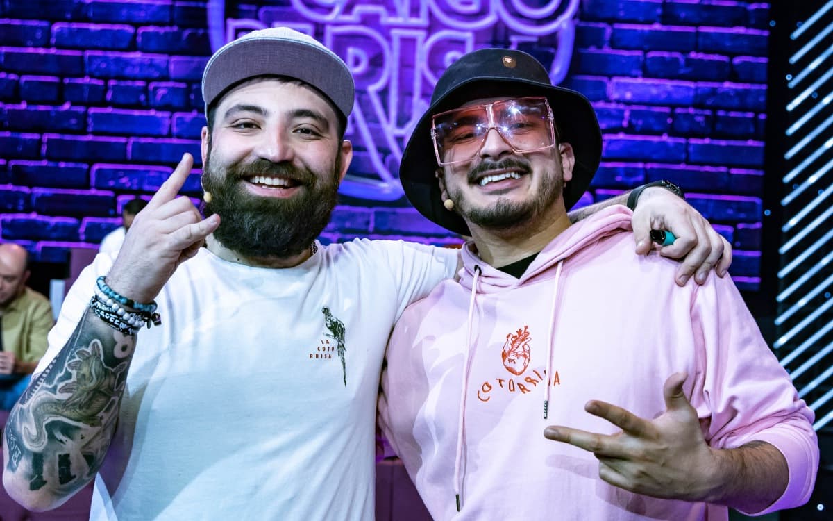 Los comediantes estuvieron con la Familia Disfuncional y jugaron con ellos.